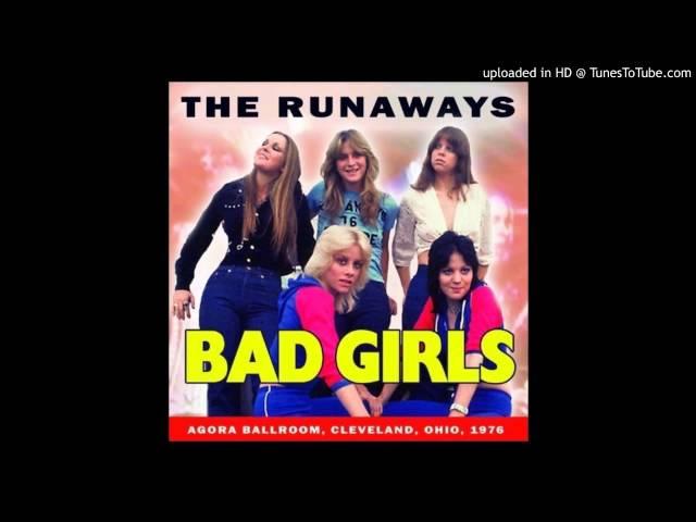 The Runaways - Wild Thing (Live)