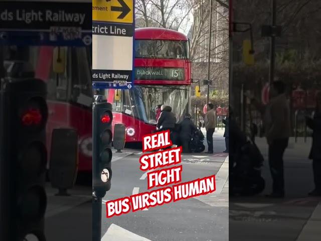 Bus virsus human #realstreetfight #roadrage #viral #viralvideo #top #british