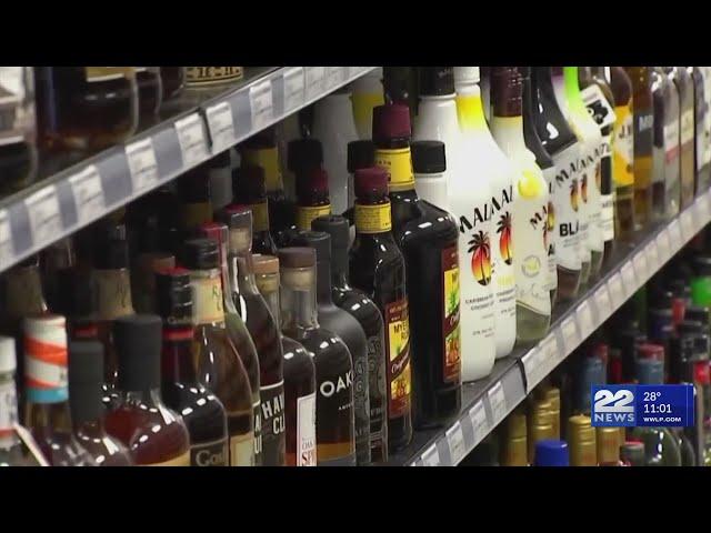 Should warning labels on alcohol include cancer risk?