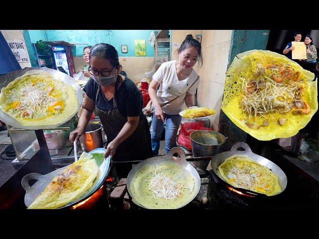 Crispy, Delicious Western Banh Xeo: 30K to 40K with Endless Customers