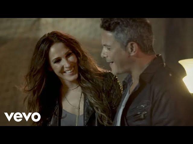 Malú con Alejandro Sanz - Llueve Alegría