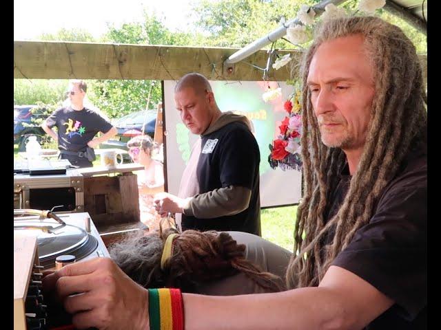 Stack Up Camp Out 2024 - Earlyman plays Roland Wellington @Hideaway Camping in Devon  28/7/2024