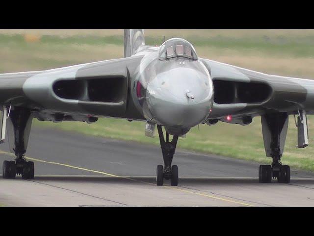 HOWL OF  VULCAN GOES TO GOODWOOD FESTIVAL OF SPEED, AMAZING SOUND FROM THE ENGINES #pilot #aviation