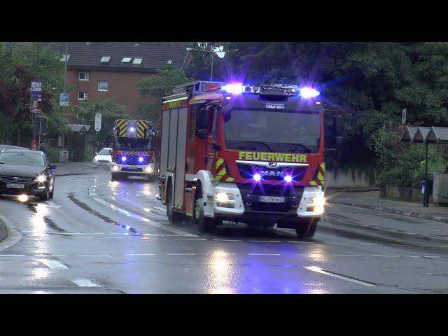 [Brand in Mehrfamilienhaus] Löschzug 1 FF Leichlingen auf Einsatzfahrt