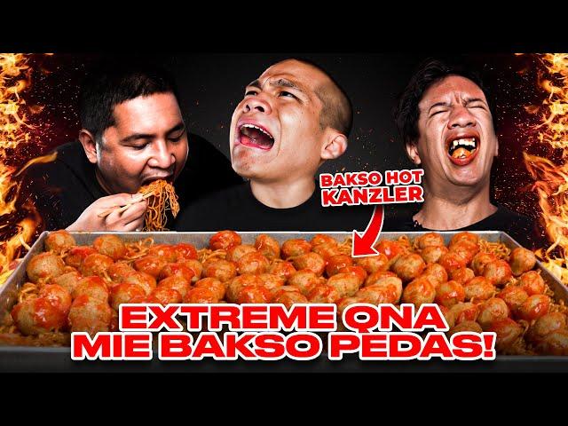 MUKBANG 3 KG MIE PEDAS + 100 BIJI BAKSO KANZLER ft. MIKE & RYAN BABAYO