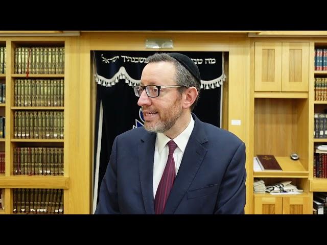 Halacha Shiur: Inviting Non-Religious Guests for Shabbos Meals