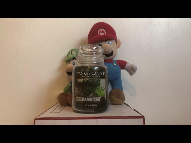 Yankee Candle Review: Fresh Cut Herbs (RETIRED) YANKEE CANDLE SUPER-FANS 🪴