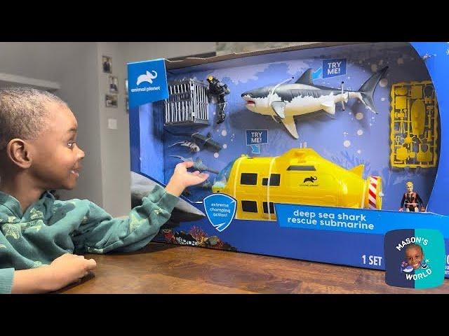 Deep Sea Shark Rescue Submarine - TOY REVIEW - Animal Planet - Great White Shark Playset