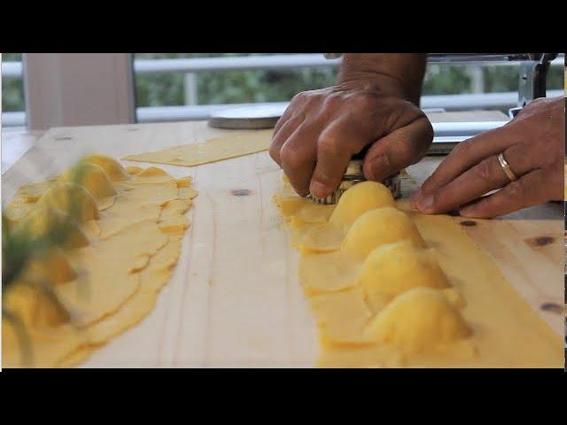 Ravioli Sunflowers with Lemon