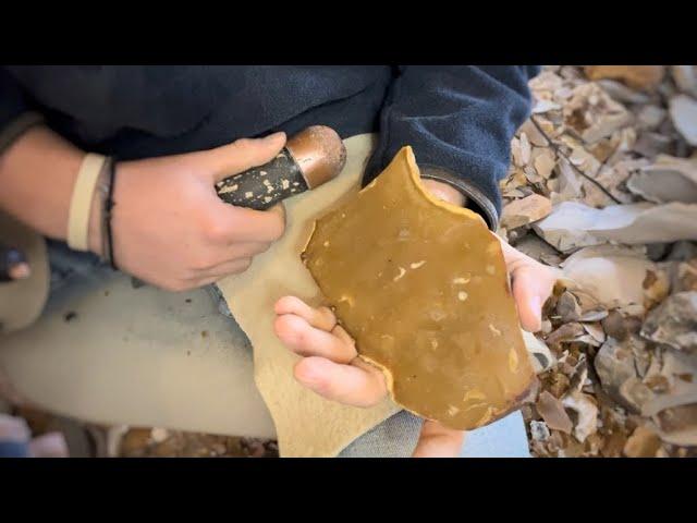 10-Minute Challenge! Flint-Knapping Chert From Start to Finish.