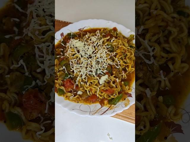 Quick & Tasty Vegetable Maggi Recipe #vegetablemaggi  #maggi #EasyCooking #MaggiLovers