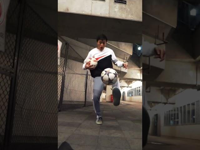 Amazing freestyle football tricks️