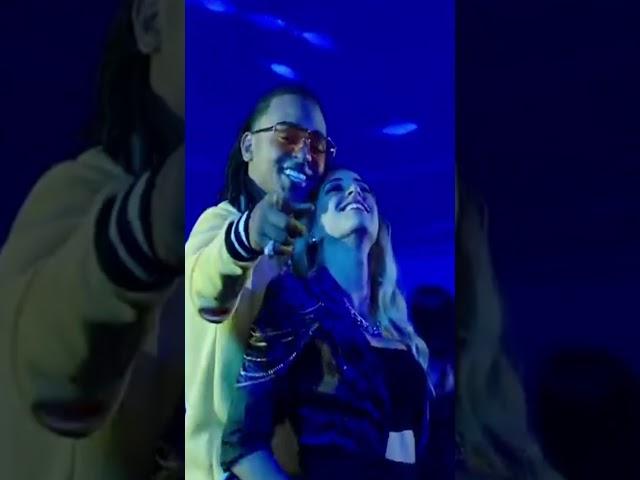 Porque ella es Única tiene la disco explotá #ozuna #aura