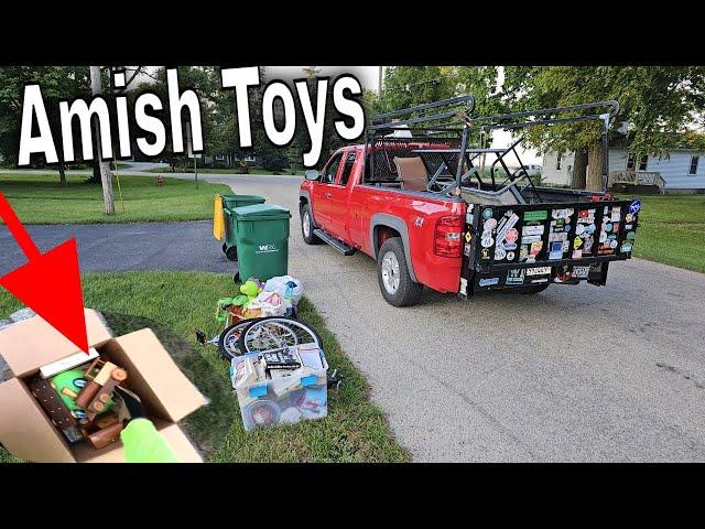 Incredible Discoveries Uncovered On Trash Day!