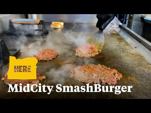 Mid City Smash Burger: New Orleans flavors at Portland food cart