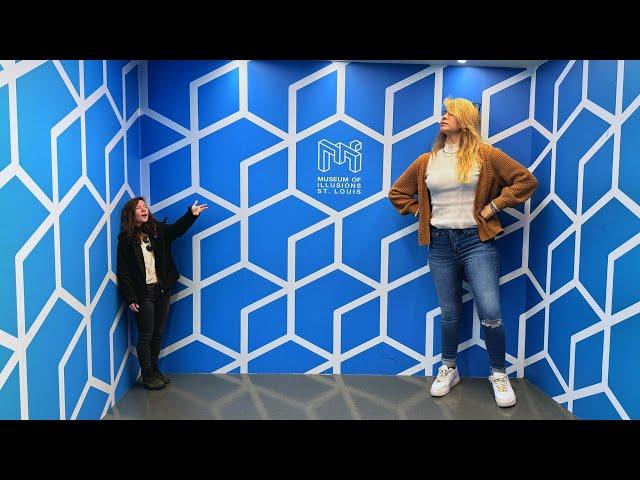 Explore The Mind-bending Museum Of Illusions With Us! - Hailee And Kendra