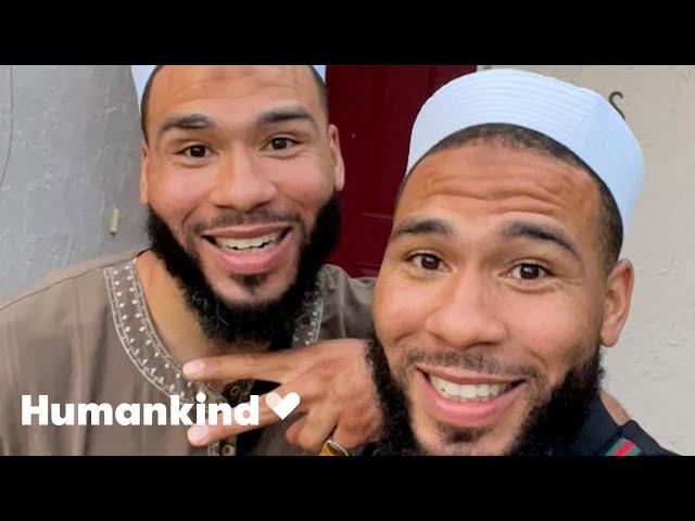 Identical twins switch clothes and prank dad | Humankind
