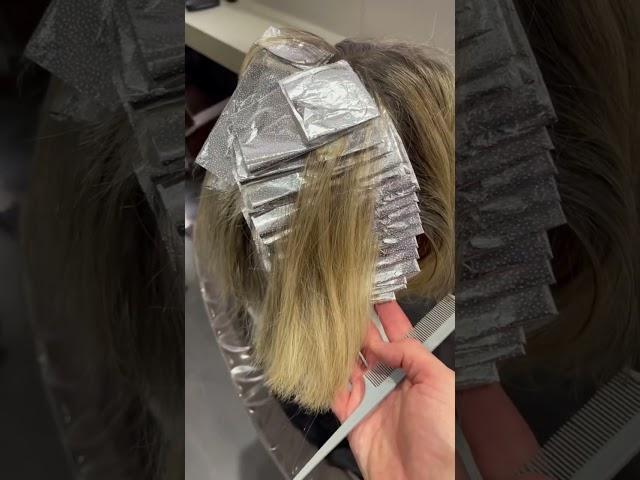 My foolproof, SPEEDY, half head foil highlight placement application… #haircolor