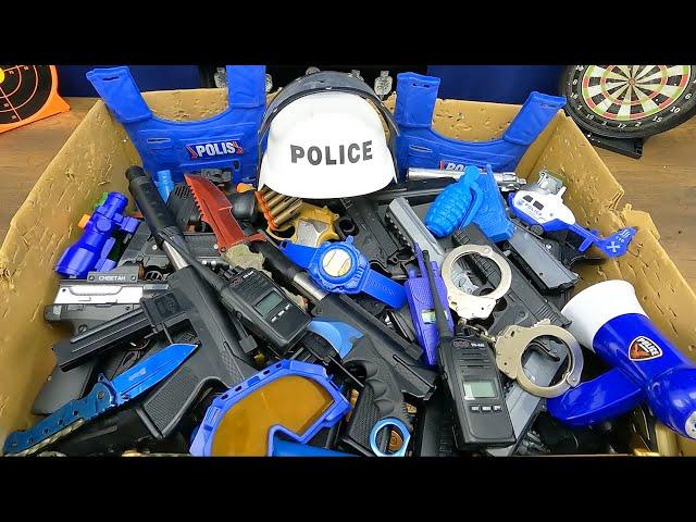 Toy Police Weapons and Bead Throwing Rifles Tec Cop Guns - Accessories and Steel Vest Equipment