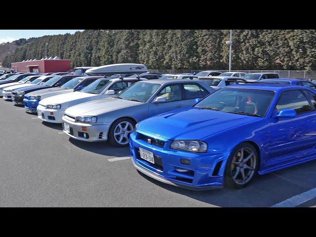 Japans R34 Festival Car Park!