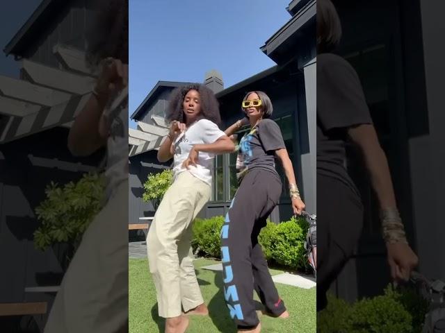 Kelly Rowland & Ciara Showing Their Magic 