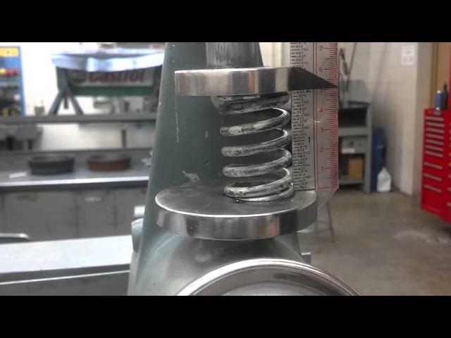 Measuring valve springs