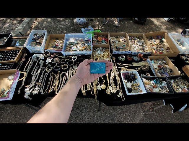 INCREDIBLE FLEA MARKET HAUL! Flea & Thrift with me! #jewelry #fleamarket #thrifting