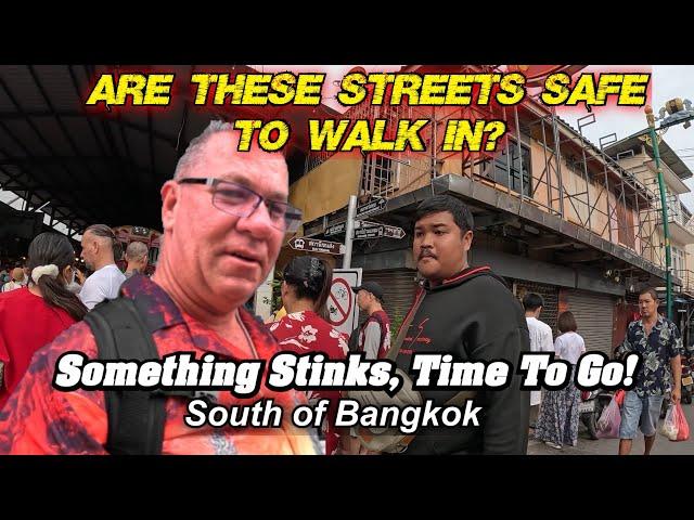 Are These Streets Safe To Walk In? Something Stinks! Time To Go! Samut Songkhram