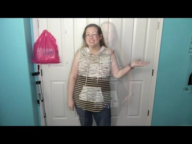 Lularoe Brittany Hooded tank sizing on me