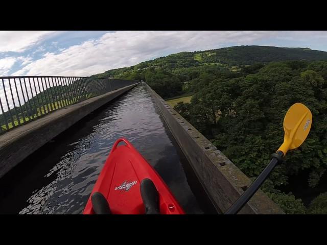 Kayaking over the Pontcysyllte Aqueduct - full crossing