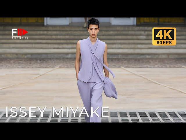 ISSEY MIYAKE Menswear Spring 2025 Paris - 4K