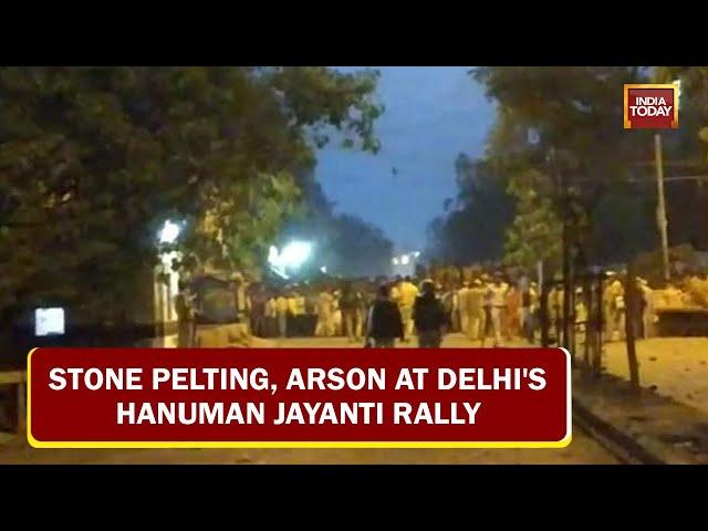 Stone Pelting, Arson At Delhi's Hanuman Jayanti Rally | Clashes In Delhi