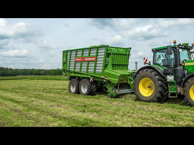 The new BERGMANN CAREX 330 S / 350 K | the loader wagon for grass professionals