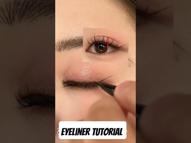simple and easy eyeliner tutorial. eyeliner skill.  eyeliner hacks  #eyeliner #eyelinertutorial