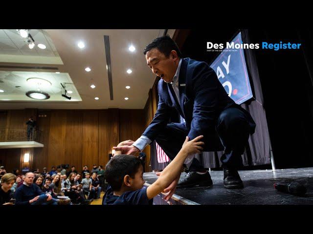 Andrew Yang invites his sons on stage in Iowa