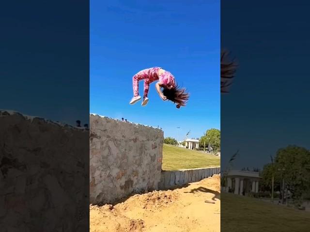 girls vs Boys | girl's stunts vs boy's stunt #backflip #tiktok #reaction