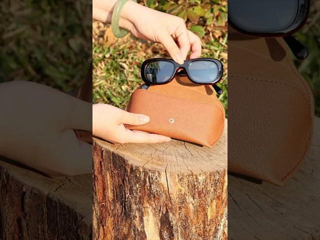 #outdooressentials #smartglasses #wearabletech #sunglasses #techaccessories #springfashion