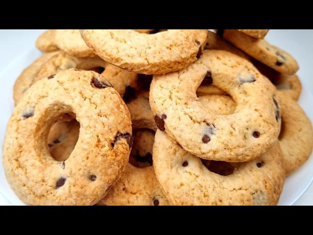 These cookies instantly melt in your mouth!  - Cookie Corner