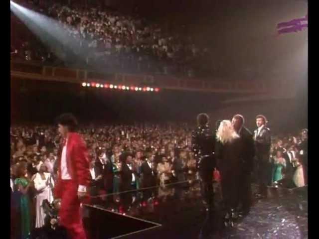 Michael Jackson, Elizabeth Taylor and USA For Africa Artists singing We Are The World - 1986 AMA's