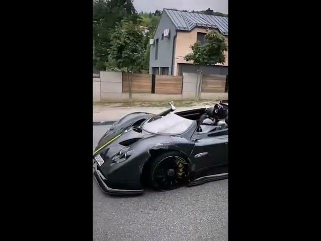 Pagani Zonda HP Barchetta hard crash