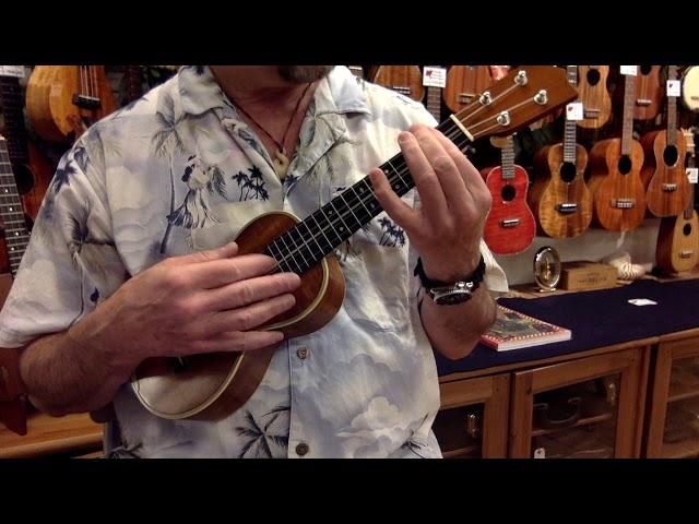 "Goofus" on 1930's Vintage Martin Style 3K Curly Koa Soprano #3503 @ Ukulele Mania, Tokyo