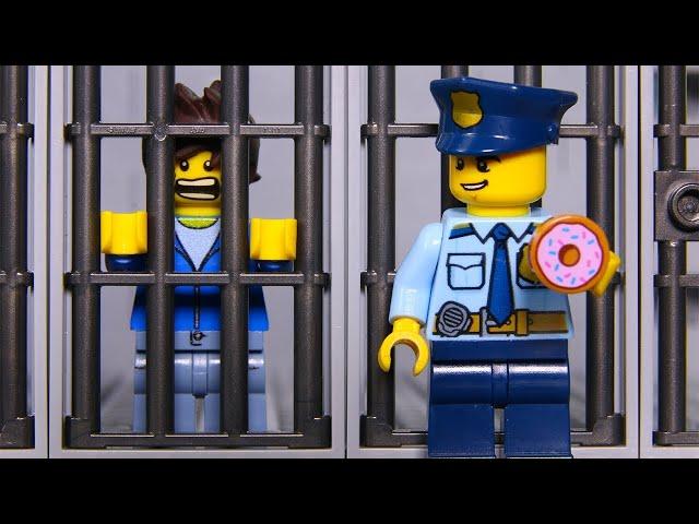 LEGO Experimental Prison Break Portal! | Billy Bricks | WildBrain - Kids TV Shows Full Episodes