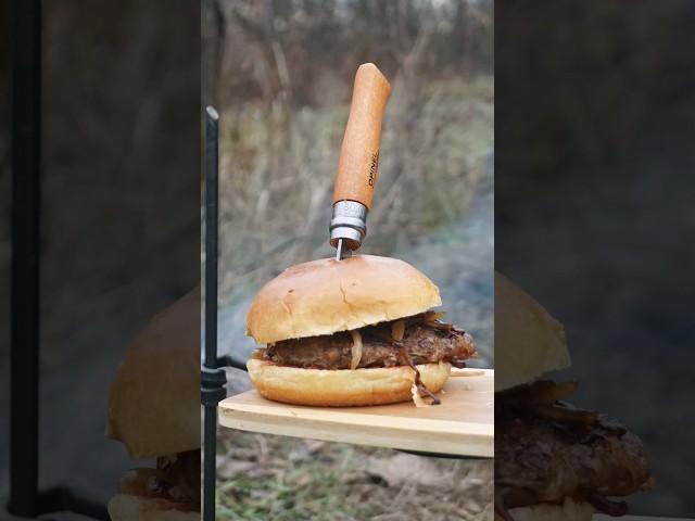 How To Make Epic Bushcraft Onion Smash Burgers at Camp