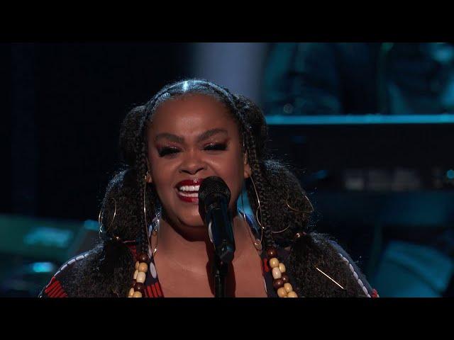 Jill Scott Wows Crowd With Amazing Performance of Two Hit Songs at 51st NAACP Image Awards