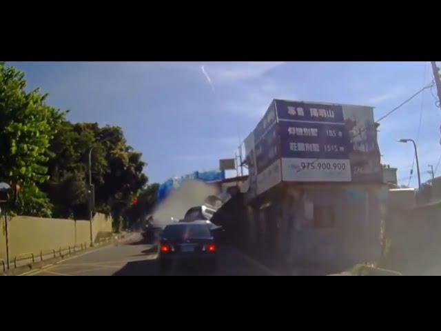#ДТП #Авария шокирующие кадры жуткие ситуации на дороге страшные аварии #подборка