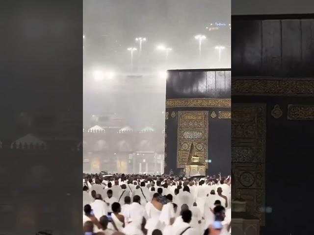 Ka’bah during rain! #shorts #youtubeshorts #nature #nature #kabah #mecca