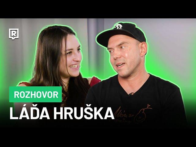 Láďa Hruška: Jsem mistr bizáru a faux pas | ROZHOVOR