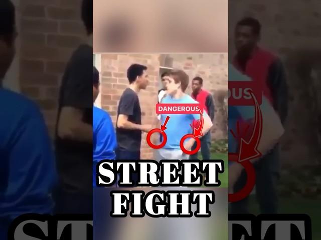 When you are in Danger./ Street Fight. #boxingtraining #boxing #selfdefense #streetfighter #fighter