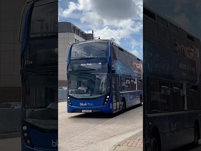 HJ24 KBV 1754 on the 2 to Fair Oak