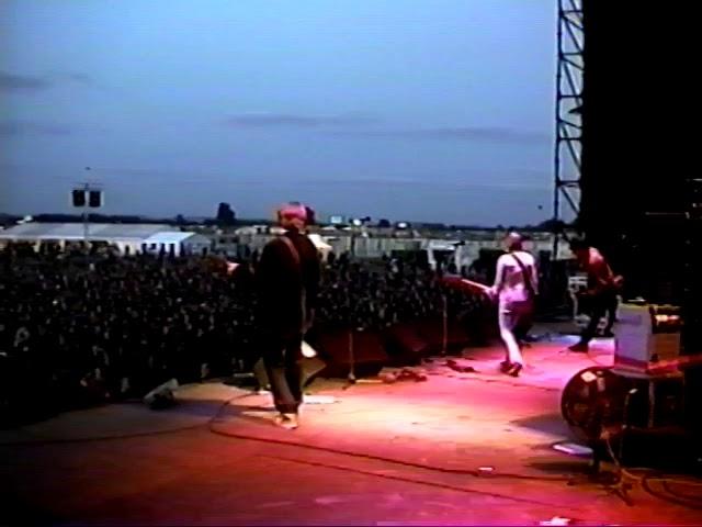 Sonic Youth - "Pacific Coast Highway" - Phoenix Festival, UK - 1993